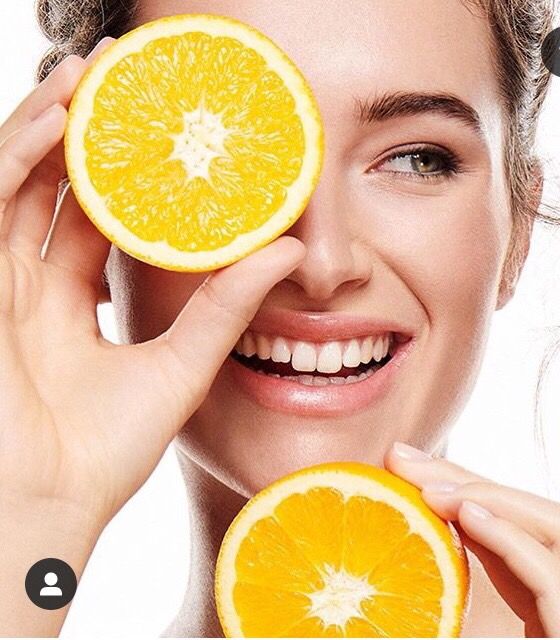 Da Nhạy Cảm Có Nên Dùng Vitamin C? Hướng Dẫn Chọn Vitamin C phù hợp